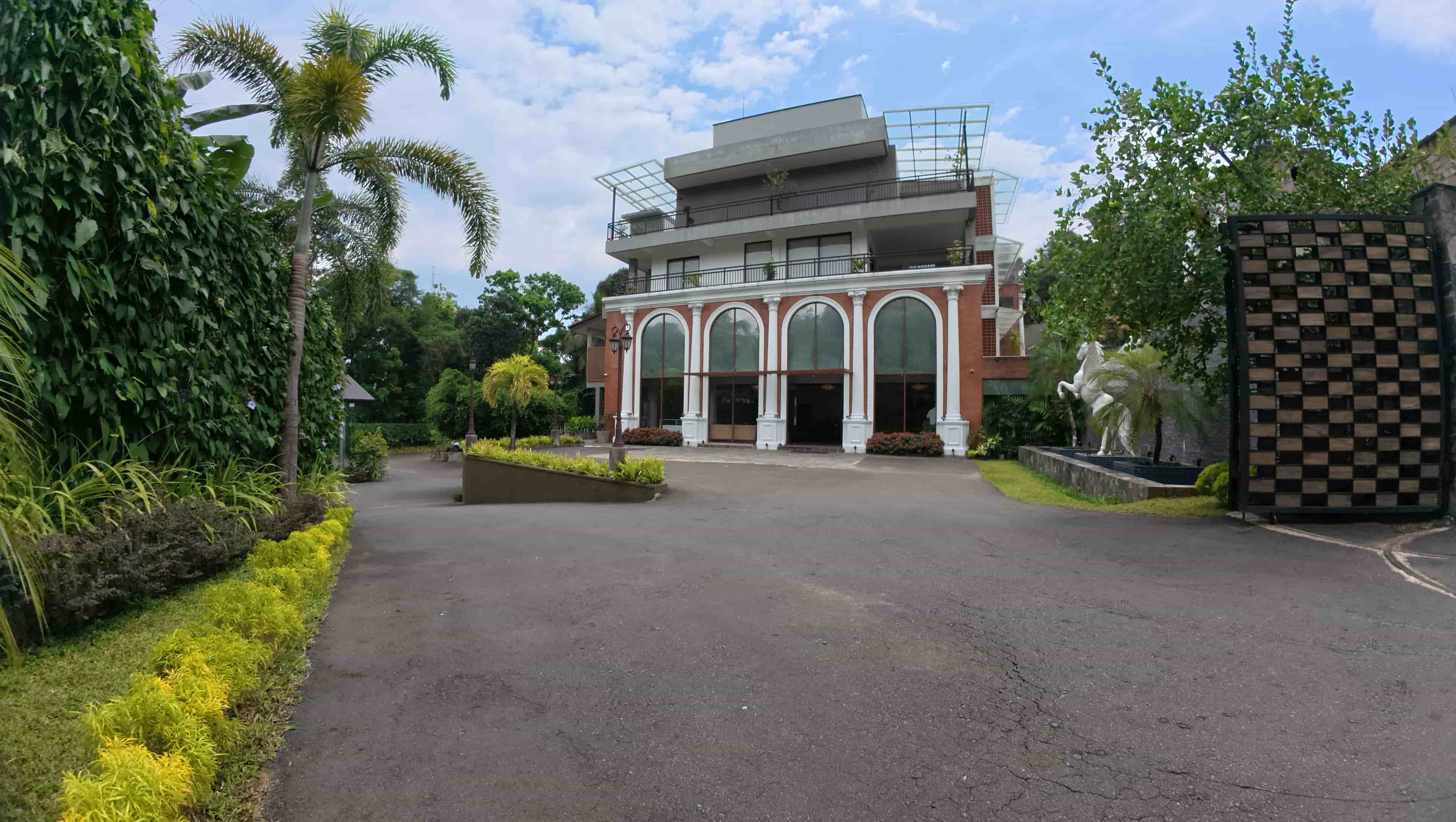 Hotel Grand Amanee Garden View